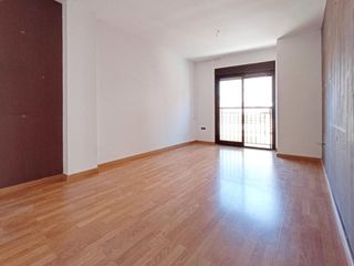 Pis  Calle doctor fleming. Piso de 3 dormitorios con ascensor en el centro de el campello,