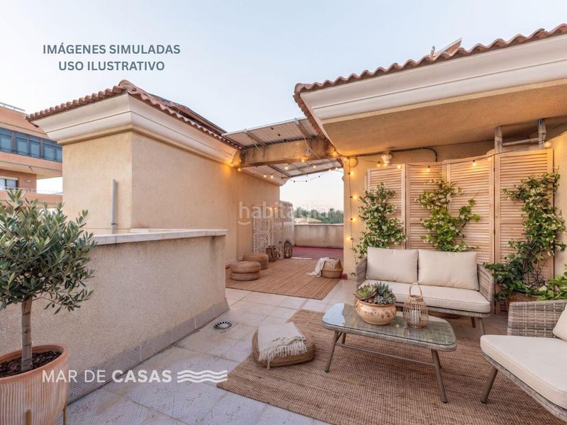Foto f753a59d-10e7-4e36-aaf6-c5648e5daffe. Casa adossada amb aparcament a El Travaló - Martínez Valero Elche / Elx