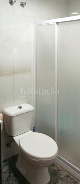 Foto c6466bae-901d-4cf4-8d63-e13abd79cce1. Planta baixa a Tres Forques Valencia