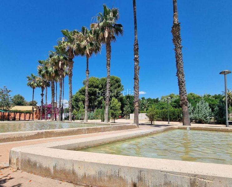 Foto d295b368-5071-4877-88cd-5d60744d96cd. Planta baixa a Tres Forques Valencia