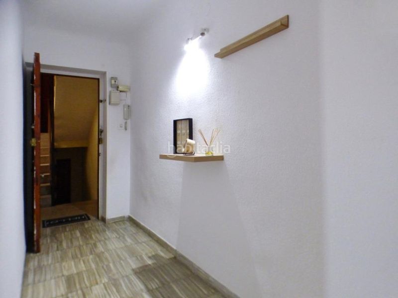 Foto b8a6d5d5-e6fa-4e8f-8a77-a133a731115c. Pis a Campello Pueblo Campello (el)
