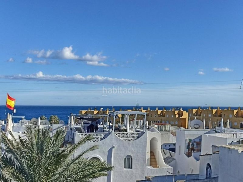 Foto ed42e3f9-9e8c-491c-bac5-c22bf29206ca. Casa adossada amb piscina a Pueblo Español-Coveta Fumá Campello (el)