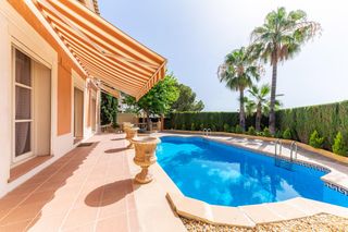 Chalet à Golf Bahía. Finestrat en su mejor versión espacio, vistas y privacidad