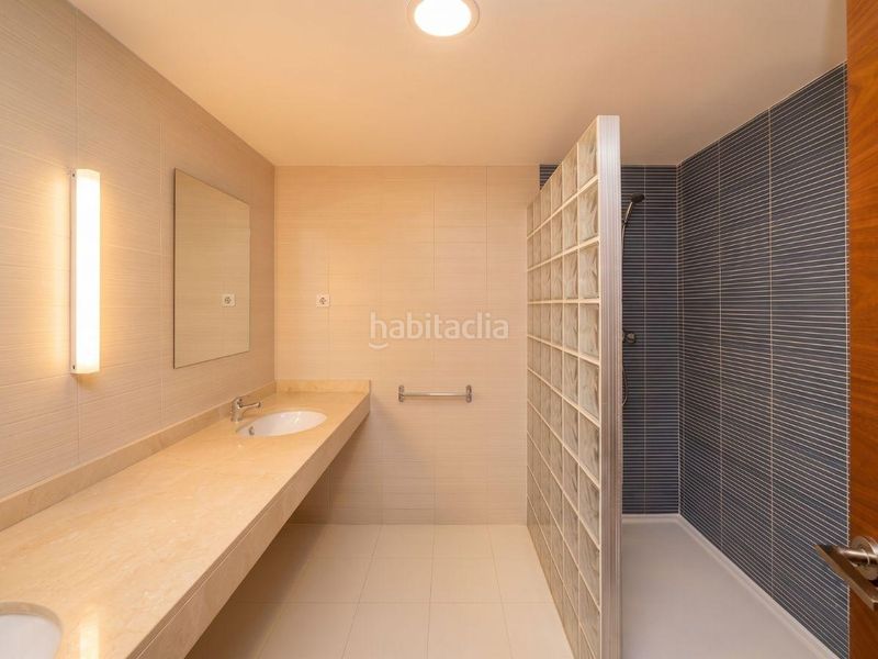 Foto df2ea0ec-fb8b-40e1-bfd6-d7c7f620c146. Pis amb aparcament piscina a Benisaudet Alicante