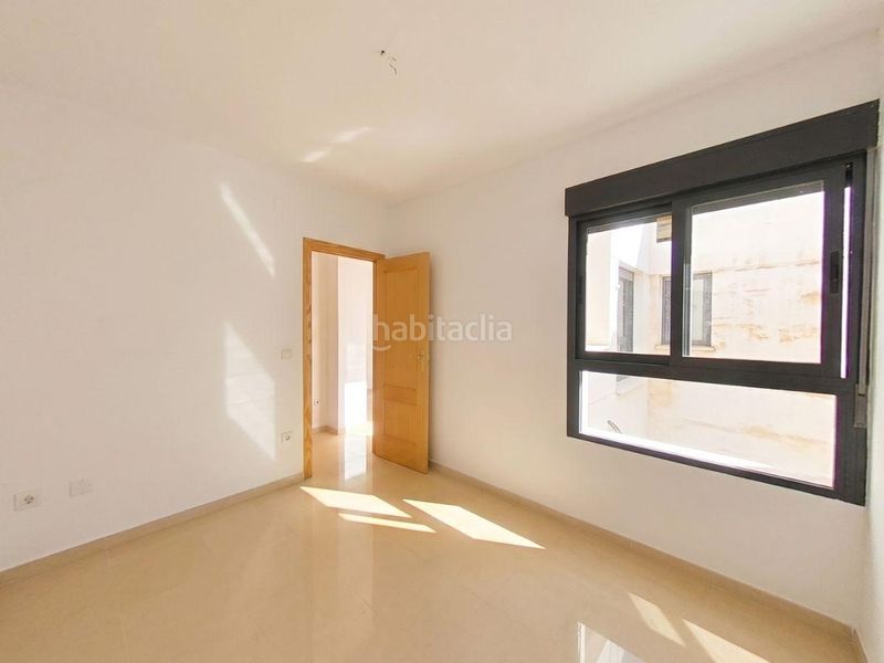 Foto b0bd3ede-62e1-4ff6-80df-76dc6e03c3a3. Pis a Platja de Vila Joiosa Vila Joiosa (la)