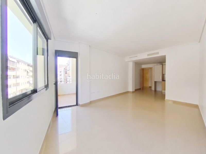 Foto dd79538d-040e-4db0-a63c-418907054aa4. Pis a Centro Urbano Vila Joiosa (la)