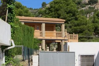 Xalet a Puerto. Vivienda alquilada en rentabilidad en jávea
