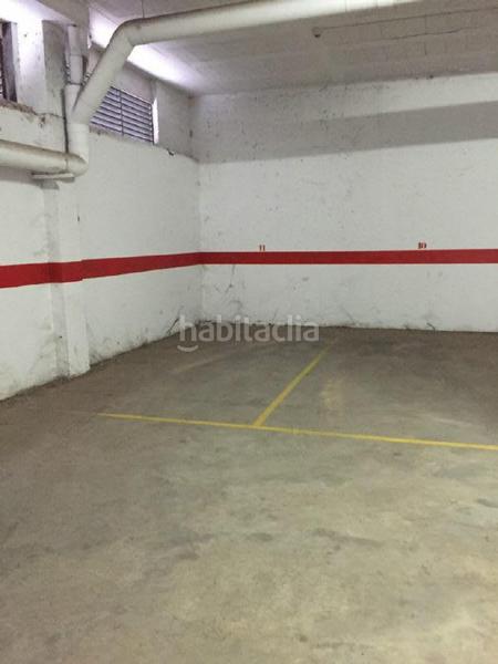 Foto ae8483b0-f7da-43db-94d0-525202da934d. Parking coche en Llívia Lleida