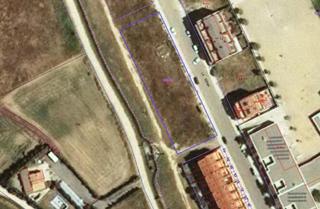 Terreny residencial  Carrer la sènia