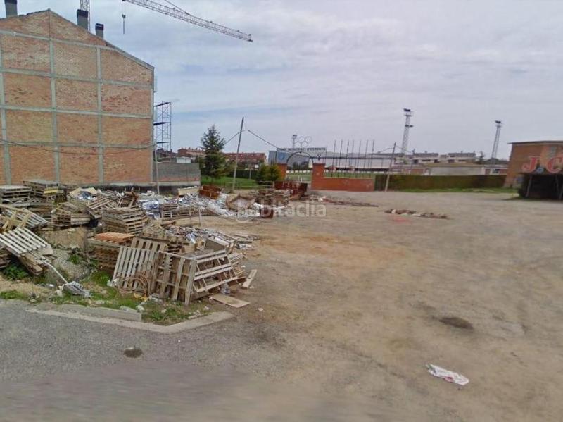 Foto b03bc658-0165-415f-90a0-1211a554804a. Terrain résidentiel dans Torrefarrera