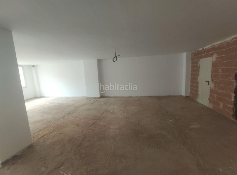 Foto c1a88409-9376-4737-b434-4275ab0d0d1a. Local comercial a Príncep de Viana-Clot-Xalets Humbert Torres Lleida