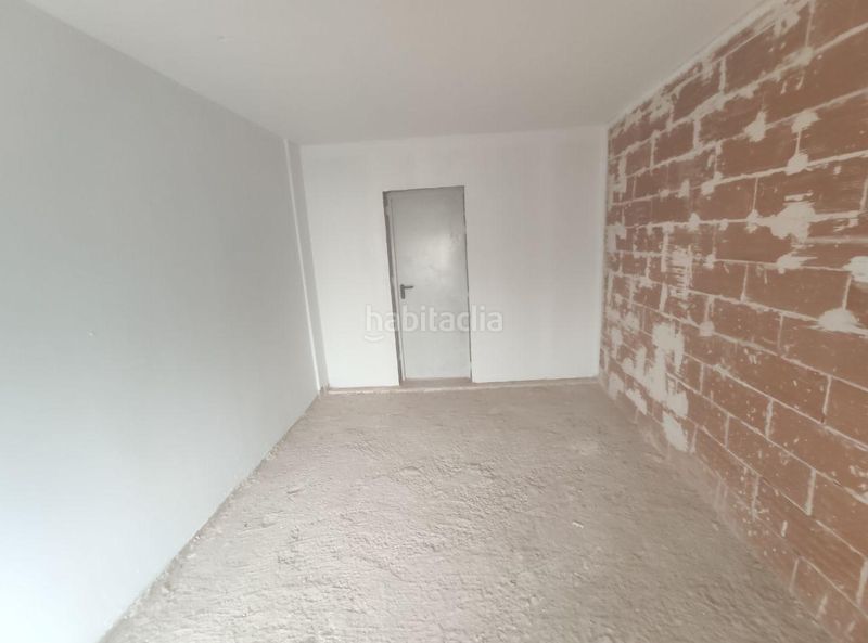 Foto ef676713-cf5c-4db6-b458-6f884e3113cb. Local comercial a Príncep de Viana-Clot-Xalets Humbert Torres Lleida