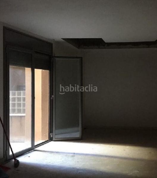 Foto ac220584-c922-4896-aa9c-10b8a2ab6599. Local comercial a Centre Històric Lleida