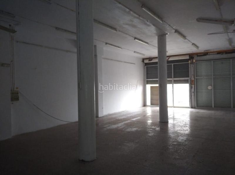 Foto d7f9d6ae-5ddb-4c4b-9b92-277a2831b8f9. Local comercial a La Bordeta Lleida