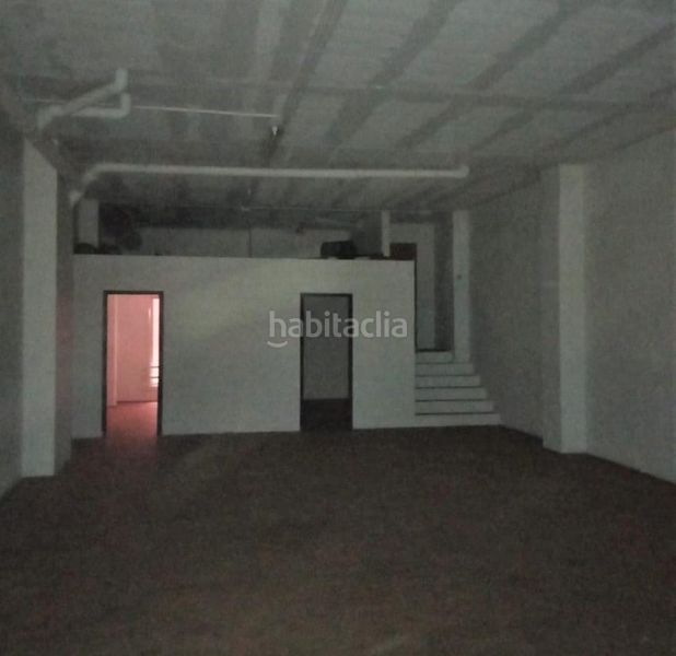 Foto ee7c28c0-f460-434d-84f2-99b84dcece55. Local comercial a Instituts-Universitat Lleida