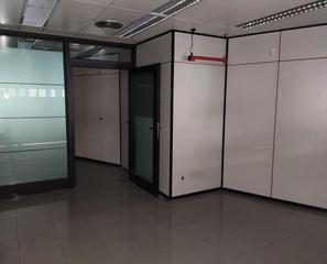 Local Comercial  Carrer de les corts catalanes