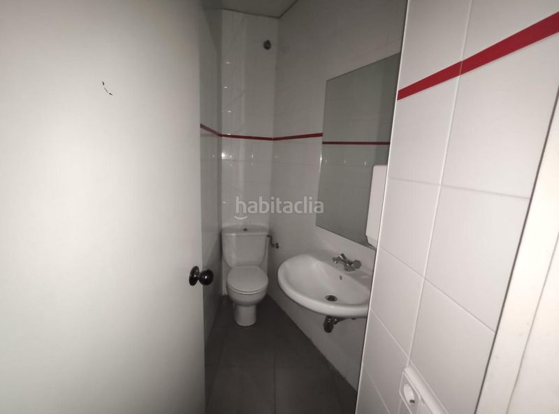 Foto d751bc25-4c41-44e6-b9b6-f7daaf06c704. Local comercial a Balàfia Lleida