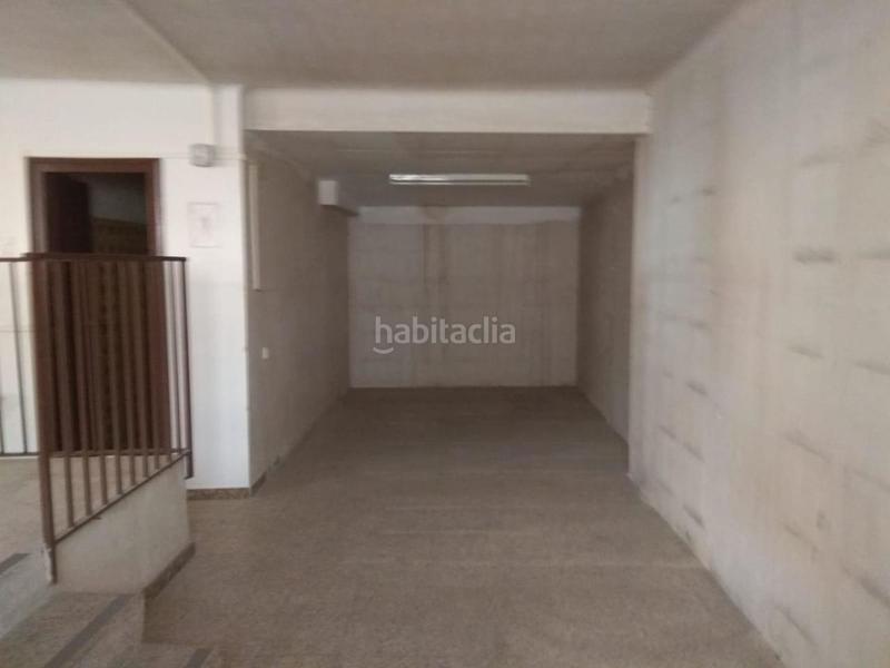 Foto ac390ee9-00dd-4a50-9d66-6284f4d89564. Local comercial en Cappont Lleida