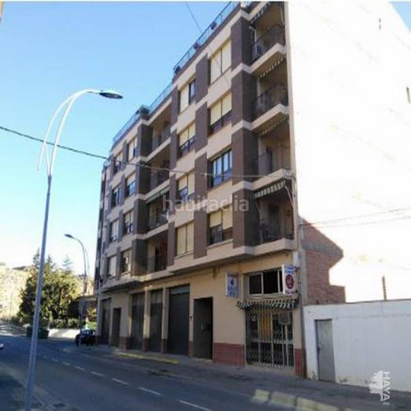 Foto e05c0486-f81a-4fb8-94e4-978394ca07ec. Parking coche garajes y trasteros en Aitona