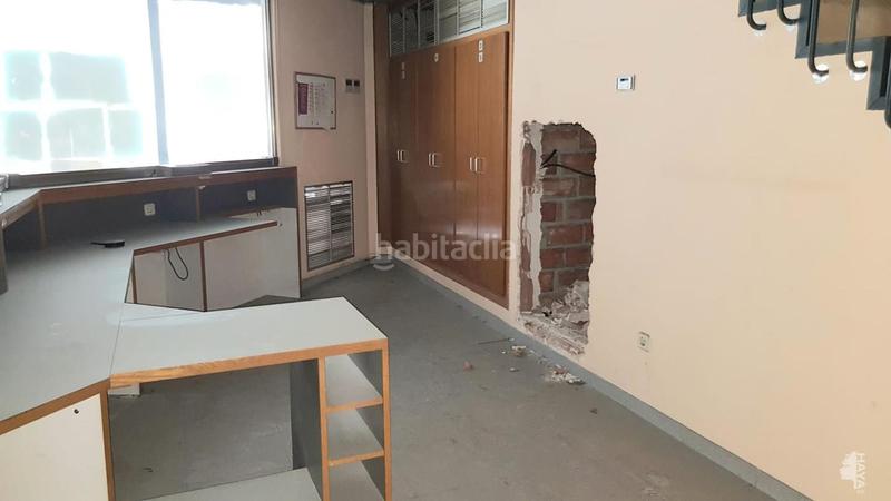 Foto 025fa6ab-df7a-4acb-8df4-e9ff34bf5202. Local comercial en Cappont Lleida