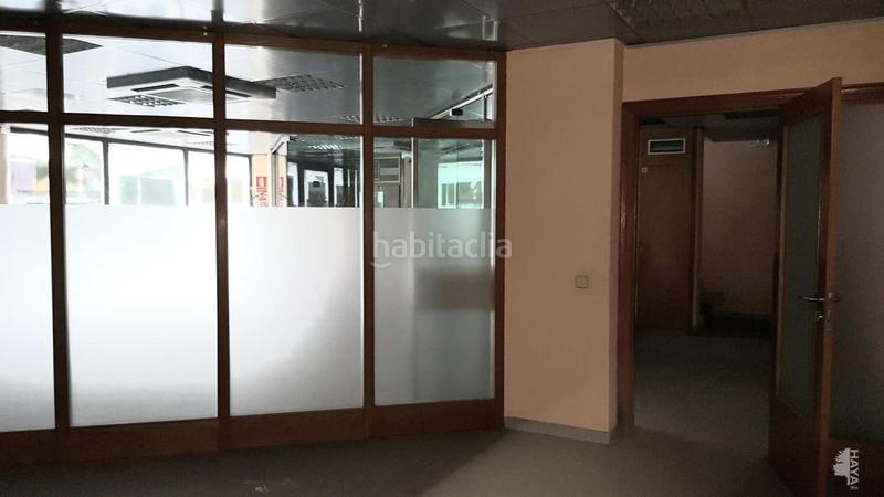 Foto 860657bd-3f00-4bab-819a-f0864de2acf3. Local comercial en Cappont Lleida