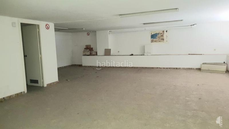 Foto c86b3c12-15e3-4c32-9366-6dc7a03f348c. Local comercial en Cappont Lleida