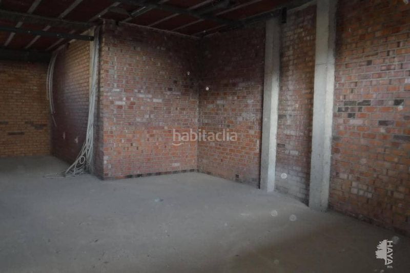 Foto 0fe7d14a-42ba-4e20-bf88-80c3a86584bc. Local comercial en Vilanova de Segrià