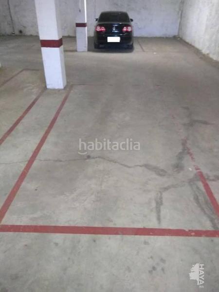 Foto 7c03e0d0-98b1-4959-9784-44b13e1d4899. Parking coche en Almacelles