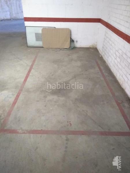 Foto 7cbac8f7-7849-4cd9-9de9-6cc08607884d. Parking coche en Almacelles