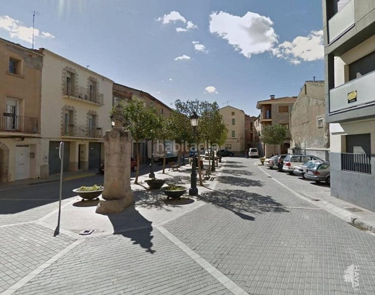Foto 03c2c2a7-4aaa-46d0-99a1-5e40b721937b. Aparcament cotxe a Albatàrrec