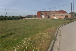 Terreny residencial  Partida llivia. Suelo urbanizable en lleida