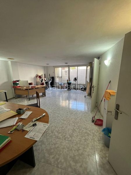 Foto 488d97e0-6f5d-4b4d-8401-7bb96a11df96. Local comercial a Instituts-Universitat Lleida
