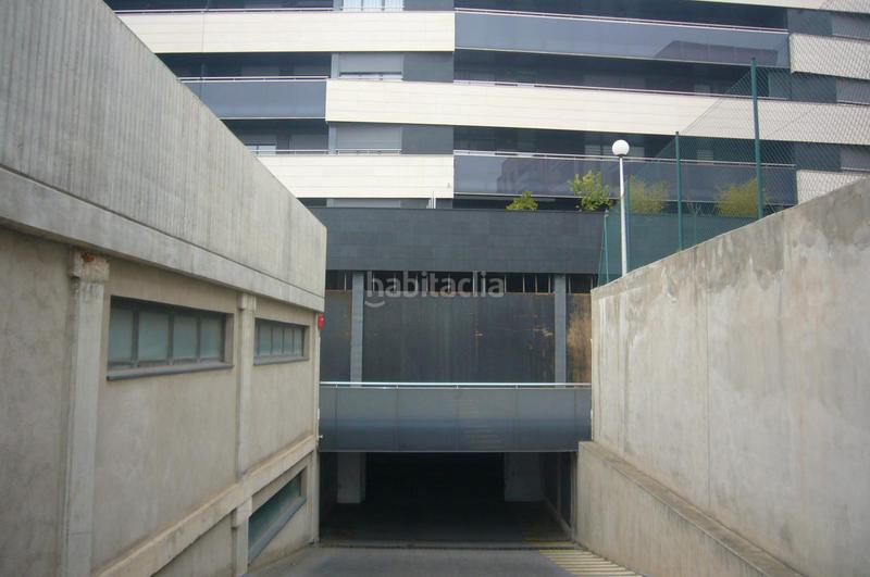 Foto 723d57f9-9746-4db9-a5d2-0a8f6d5108a4. Parking coche plaza de garaje en venta en Cappont! en Lleida