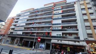 Geschäftsraum  Carrer acadèmia