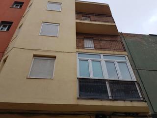 Appartement  De rosa parks. Lote en venta de 4 viviendas en lleida alquiladas