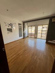 Etagenwohnung  De les garrigues