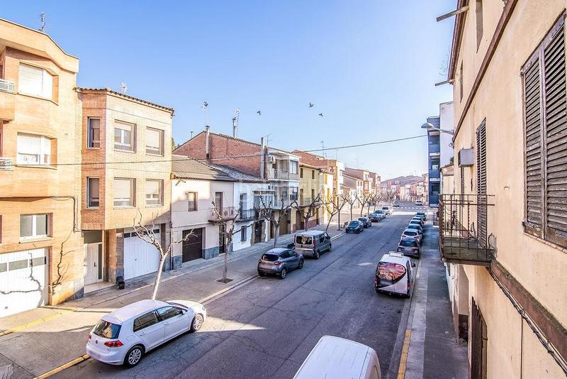 Foto bf8f28f1-5a71-4d3f-9a1e-0ed83ee49d6a. Parking voiture dans Centre Històric Lleida