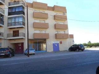 Aparcament cotxe  Camí del palau. Garaje en mollerussa