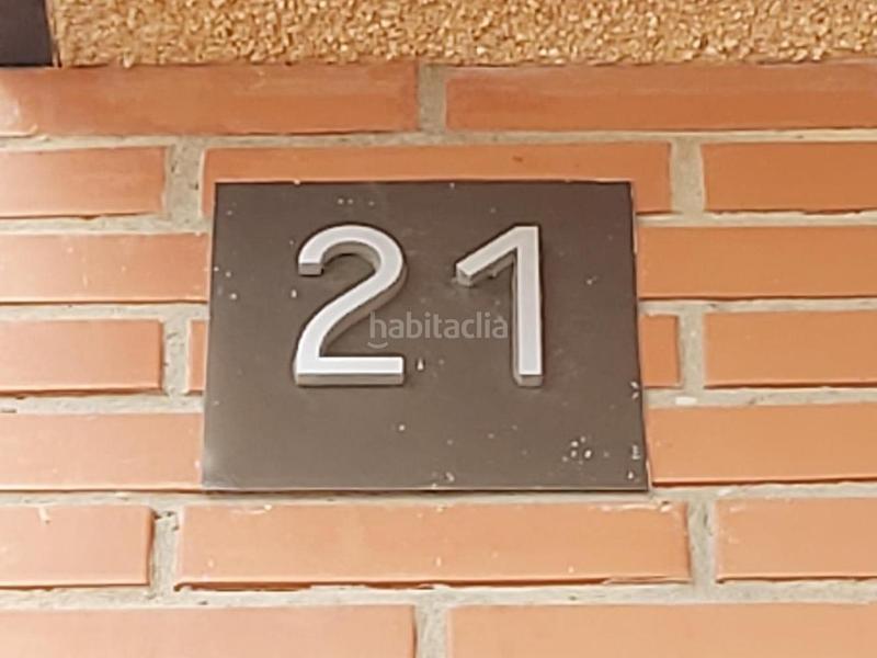 Foto b428eee0-c281-4056-be9f-f5edb04983a4. Parking coche garaje en Albatàrrec
