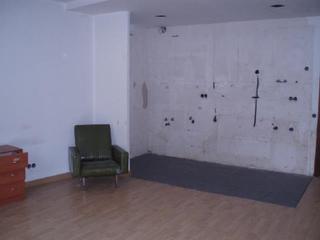 Pis  Plaça major. Piso en artesa de segre