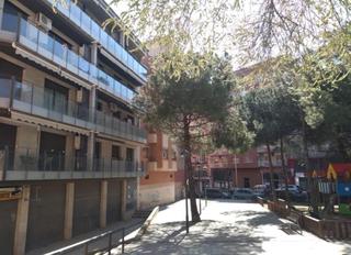 Business premise  Carrer germans izquierdo. Locales en lleida