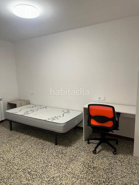 Foto 2d0b14e6-7803-407c-8441-e762b063a171. Alquiler piso  de alquiler para estudiantes en el centro en Lleida