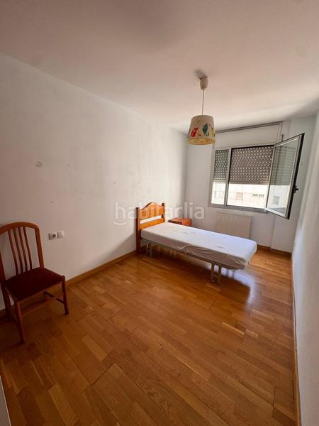 Foto 0af49c4c-c7bf-40de-883c-032432150382. Piso amplia y luminosa vivienda en baró de maials en Lleida