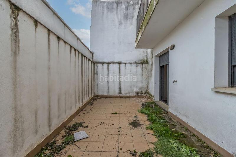 Foto e39caf18-bffe-4052-b8a0-4d5858bb5609. Planta baixa amb aparcament a Linyola