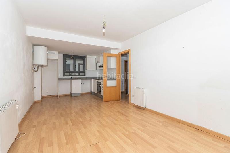 Foto f7f4655b-8369-48f4-bca7-835fc8958548. Planta baixa amb aparcament a Linyola