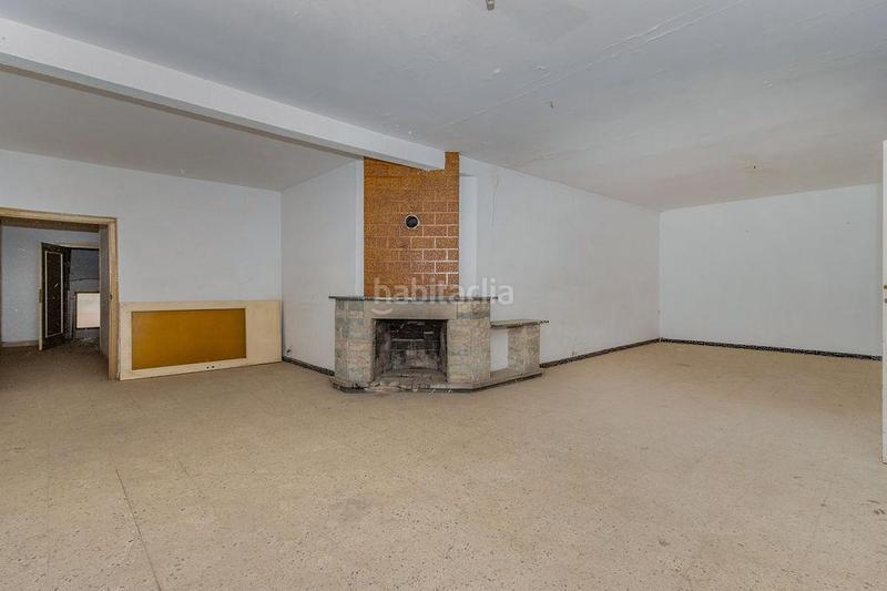 Foto 17d2ab8c-afe8-4135-bbf3-3fa750989844. Edificio  en Mariola Lleida