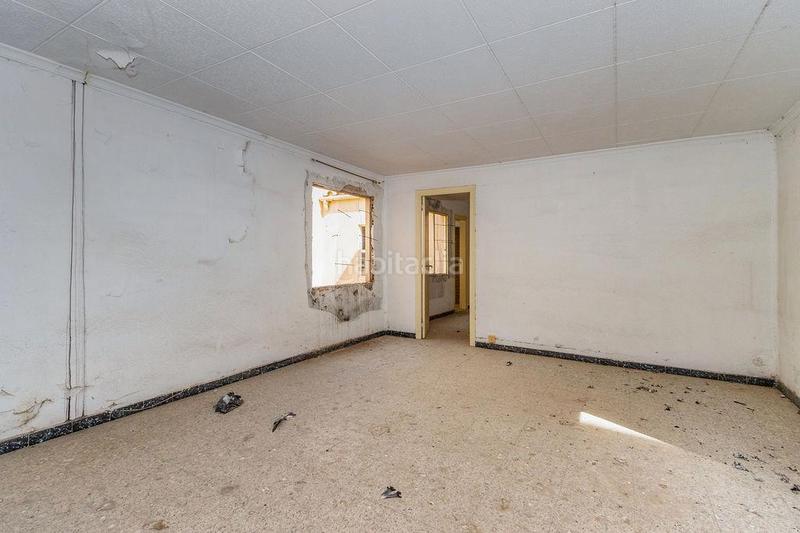 Foto 313e83cb-2c22-4b28-a7c0-affb170d7bbd. Edificio  en Mariola Lleida