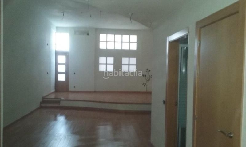 Foto 9212a80e-0795-4df1-8cac-0ce9e555d974. Local comercial a Balàfia Lleida