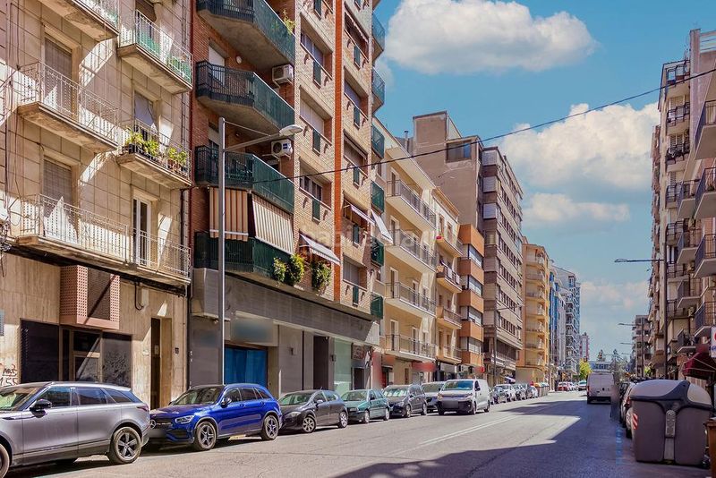 Foto 07afbaac-9d4a-4d83-bd03-a1cda4958df4. Local comercial a Príncep de Viana-Clot-Xalets Humbert Torres Lleida