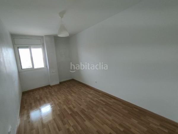 Foto 3eb323b2-cba3-4815-8fe3-5ecc891a51e7. Pis a Bellpuig